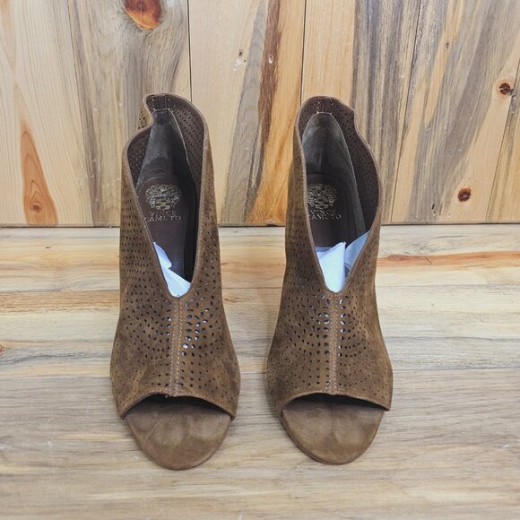 Vince Camuto Kainan Perforated Peep Toe Bootie - Picture 3 of 8